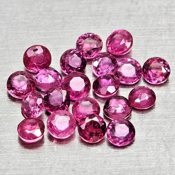 Natural Pinkish Red Ruby 1.36 Ct. 20 Pcs Round Shape 2.3 Mm Gemstones From Thailand (1 of 3)