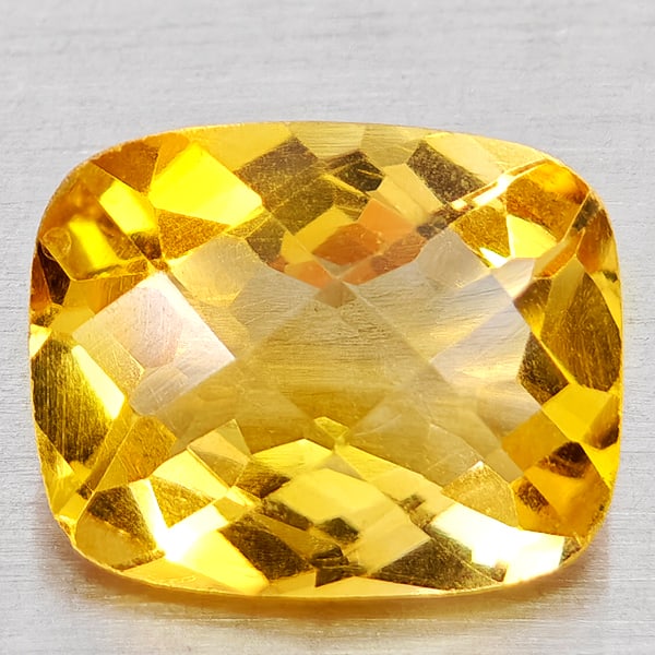 Natural Yellow Citrine 2.65 Ct. Cushion Checkerboard Cut 10.2 x 8.2 Mm. Gemstone From Brazil: Product ID: 801815198 Product Name: Natural Citrine Weight: 2.65 CT. Size: 10.2 x 8.2 x 5.3 MM. Shape: Cushion Checkerboard Cut Color: Yellow Clarity:VVS - VSI Luster: Good Gems Origin: Brazil Treatme