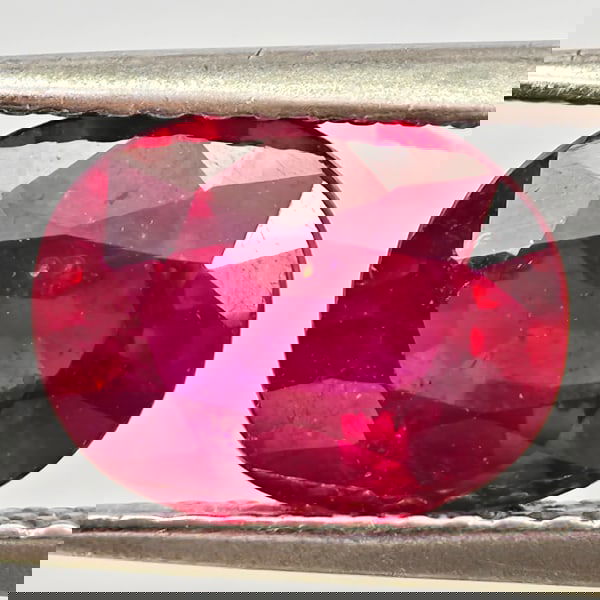 Natural Purplish Red Ruby 2.43 Ct. Oval Shape 9.2 x 7.3 Mm Gemstone From Madagascar (1 of 3)