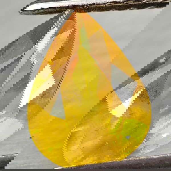 Natural Yellow Sapphire 1.04 Ct. Pear Shape 8 x 5.9 Mm Gemstone From Thailand (1 of 3)