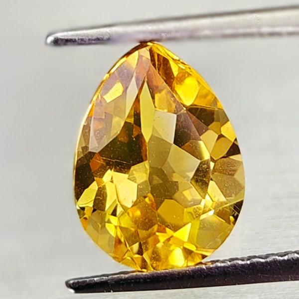Natural Yellow Citrine 2.45 Ct. Pear Shape 11.6 x 8 Mm Gemstone From Brazil: Product ID: 801815013 Product Name: Natural Citrine Weight: 2.45 CT. Size: 11.6 x 8 x 5.6 MM. Shape: Pear Color: Yellow Clarity:VSI Luster: Good Gems Origin: Brazil Treatment: Unheated Crystal Structu