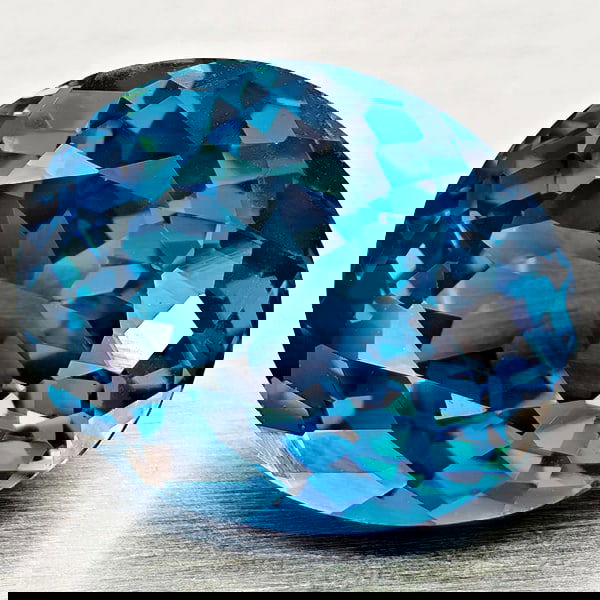 Natural London Blue Topaz 4.99 Ct. Oval Shape 11 x 9 Mm Gemstone From Brazil: Product ID: 807168392 Product Name: Natural Blue Topaz Weight: 4.99 CT. Size: 11 x 9 x 6.5 MM. Shape: Oval Shape Color: London Blue Clarity:VVS - VSI Luster: Good Gems Origin: Brazil Treatment: Treate