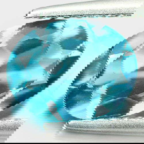 Natural London Blue Topaz 1.70 Ct. Oval Shape 9 x 7 Mm Gemstone From Brazil: Product ID: 807162112 Product Name: Natural Blue Topaz Weight: 1.70 CT. Size: 9 x 7 x 3.5 MM. Shape: Oval Color: London Blue Clarity:VVS Luster: Good Gems Origin: Brazil Treatment: Treated Crystal Str