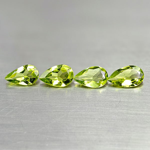 Natural Green Peridot 2.82 Ct. 4 Pcs. Pear Shape 8.2 x 5 Mm Gemstones From Pakistan: Product ID: 805317016 Product Name: Natural Peridot Weight: 2.82 CT. Size: 8.2 x 5 x 2.5 MM. Shape: Pear Shape Color: Green Clarity:VVS Luster: Good Gems Origin: Pakistan Treatment: Unheated Crystal S