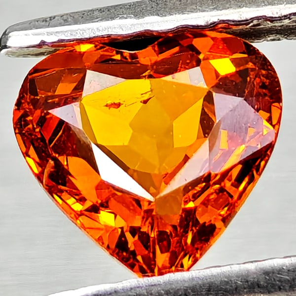 Natural Reddish Orange Spessartine Garnet 0.96 Ct Heart Shape 6 x 5.8 Mm. Gemstone From Namibia (1 of 3)