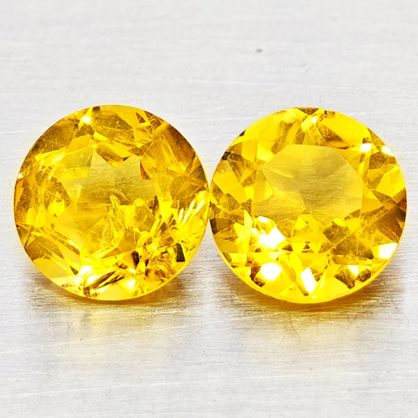 Natural Yellow Citrine 2.24 Ct. 2 Pcs Round Shape 7.2 Mm Gemstones From Brazil: Product ID: 801815374 Product Name: Natural Citrine Weight: 2.24 CT. Size: 7.2 x 7.2 x 3.8 MM. Shape: Round Shape Color: Yellow Clarity:VSI - SI1 Luster: Good Gems Origin: Brazil Treatment: Unheated C