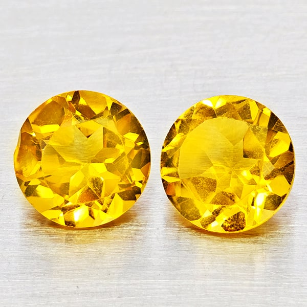 Natural Yellow Citrine 2.40 Ct. 2 Pcs Round Shape 7.1 Mm Gemstones From Brazil: Product ID: 801815367 Product Name: Natural Citrine Weight: 2.40 CT. Size: 7.1 x 7.1 x 4.2 MM. Shape: Round Shape Color: Yellow Clarity:VSI - SI1 Luster: Good Gems Origin: Brazil Treatment: Unheated C