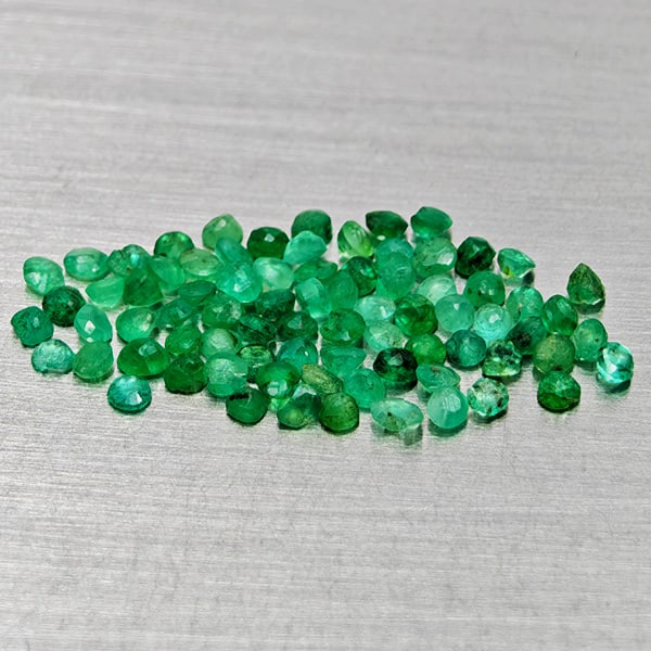 Natural Green Emerald 1.17 Ct. 79 Pcs Round Shape 1.5 Mm Gemstones From Columbia (1 of 3)