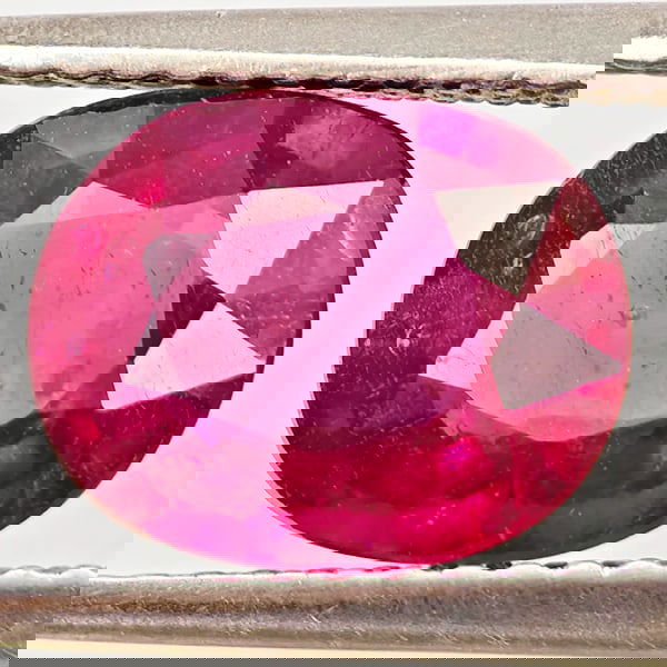 Natural Natural Purplish Red Ruby 2.41 Ct. Oval Shape 9.2 x 7.5 Mm Gemstone From Madagascar (1 of 3)