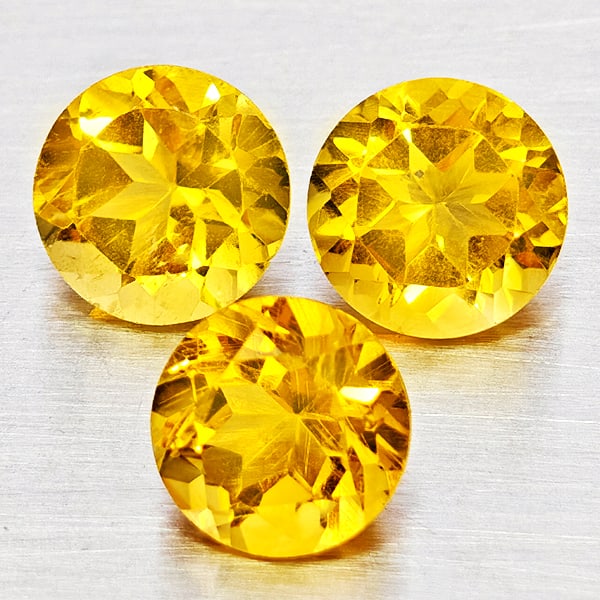 Natural Yellow Citrine 3.85 Ct. 3 Pcs Round Shape 7.2 Mm Gemstones From Brazil: Product ID: 801815368 Product Name: Natural Citrine Weight: 3.85 CT. Size: 7.2 x 7.2 x 4.8 MM. Shape: Round Shape Color: Yellow Clarity:VSI - SI1 Luster: Good Gems Origin: Brazil Treatment: Unheated C