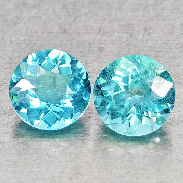 Natural Paraiba Color Apatite 1.08 Ct. 2 Pcs Round Shape 5.1 Mm Gemstones From Tanzania: Product ID: 800613634 Product Name: Natural Apatite Weight: 1.08 CT. Size: 5.1 x 5.1 x 3.1 MM. Shape: Round Color: Neon Blue Clarity:SI1 Luster: Good Gems Origin: Tanzania Treatment: Unheated Crystal 