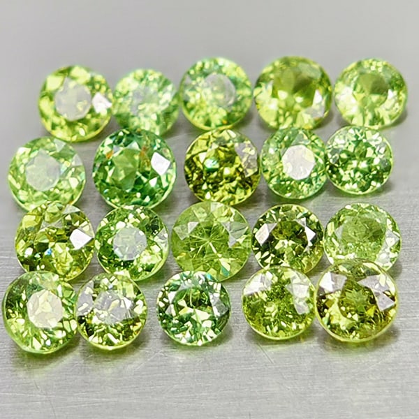 Natural Green Demantoid Garnet 2.98 Ct. 20 Pcs. Round Diamond Cut 3.5 Mm Gemstones From Madagascar: Product ID: 802936434 Product Name: Natural Demantoid Weight: 2.98 CT. Size: 3.5 x 3.5 x 2.3 MM. Shape: Round Diamond Cut Color: Green Clarity:VVS Luster: Good Gems Origin: Madagascar Treatment: Unhea