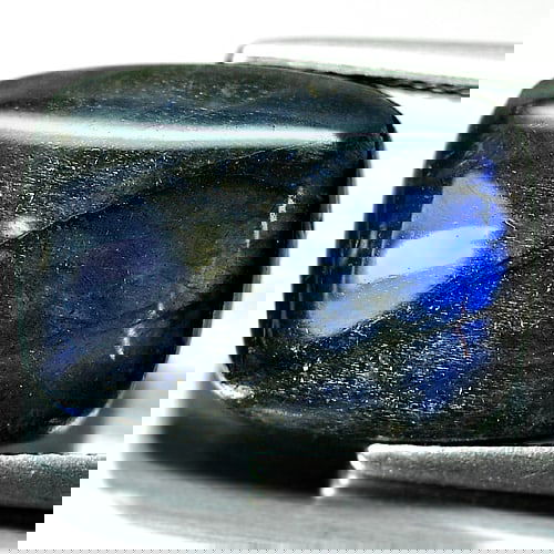 Natural Multi Color Blue Labradorite Doublet 9.01 Ct. Baguette Cabochon Shape 16 x 12 Mm. Gemstone: Product ID: 804301214 Product Name: Natural Labradorite Weight: 9.01 CT. Size: 16 x 12 x 5 MM. Shape: Baguette Cabochon Color: Multi-Color Clarity:Opaque Luster: Iridescent Gems Origin: Canada Treatme