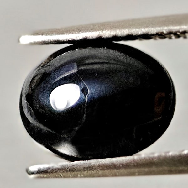 Natural Black Spinel 2.28 Ct. Oval Cabochon Shape 9.1 x 7.1 Mm Gemstone From Thailand: Product ID: 806609909 Product Name: Natural Spinel Weight: 2.28 CT. Size: 9.1 x 7.1 x 3.5 MM. Shape: Oval Cabochon Color: black Clarity:Opaque Luster: Good Gems Origin: Thailand Treatment: Unheated Cr