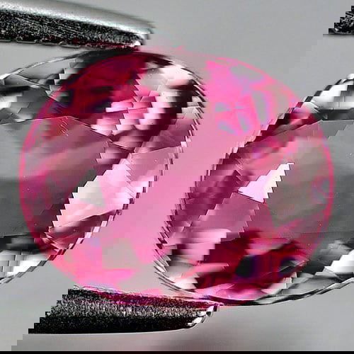 Natural Pink Tourmaline 1.06 Ct. VVS Oval Shape 7.5 x 6.2 Mm. Gemstone Unheated From Nigeria (1 of 3)