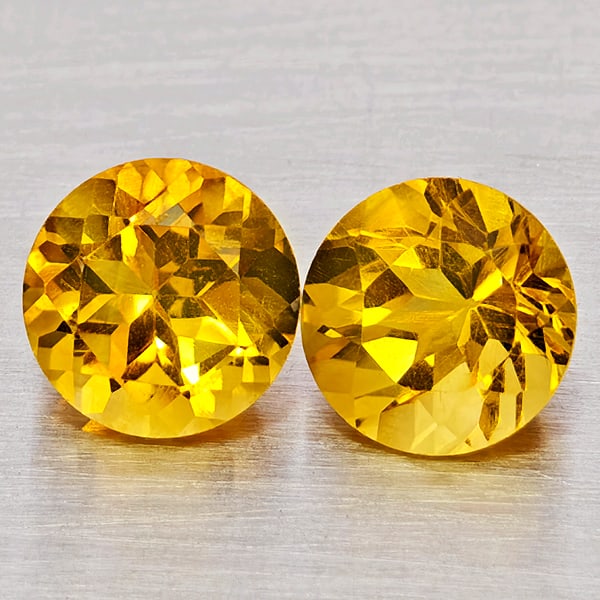 Natural Yellow Citrine 2.52 Ct. 2 Pcs Round Shape 7 Mm Gemstones From Brazil: Product ID: 801815354 Product Name: Natural Citrine Weight: 2.52 CT. Size: 7 x 7 x 5.1 MM. Shape: Round Shape Color: Yellow Clarity:VSI - SI1 Luster: Good Gems Origin: Brazil Treatment: Unheated Cryst
