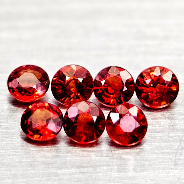 Natural Red Songea Sapphire 0.78 Ct. 7 Pcs Round Shape 2.8 Mm Gemstones From Tanzania: Product ID: 806162348 Product Name: Natural Red Sapphire Weight: 0.78 CT. Size: 2.8 x 2.8 x 1.5 MM. Shape: Round Color: Orange Red Clarity:VVS - VSI Luster: Good Gems Origin: Tanzania Treatment: Heate