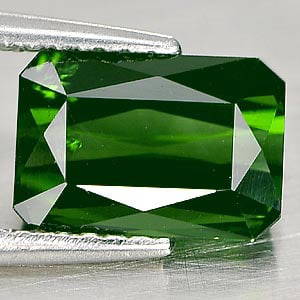 Natural Green Tourmaline 2.04 Ct. Octagon Shape 8.8 x 6.1 Mm. Gemstone From Nigeria: Product ID: 807242206 Product Name: Natural Tourmaline Weight: 2.04 CT. Size: 8.8 x 6.1 x 4.2 MM. Shape: Octagon Color: Green Clarity:VSI Luster: Good Gems Origin: Nigeria Treatment: Unheated Crystal