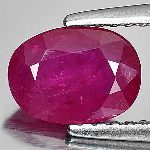 Natural Purplish Pink Ruby 1.40 Ct. Oval Shape 7.9 x 5.7 Mm. Gemstone From Thailand: Product ID: 805923468 Product Name: Natural Ruby Weight: 1.40 CT. Size: 7.9 x 5.7 x 3 MM. Shape: Oval Color: Purplish Pink Clarity:VSI Luster: Good Gems Origin: Thailand Treatment: Heated (Lead-glass