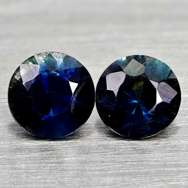 Natural Fancy Color Sapphire 0.42 Ct. 2 Pcs Round Diamand Cut 3.7 Mm Gemstones From Tanzania: Product ID: 806162209 Product Name: Natural Green Sapphire Weight: 0.42 CT. Size: 3.7 x 3.7 x 2.5 MM. Shape: Round Diamond Cut Color: Fancy Color Clarity:VSI Luster: Very Good Gems Origin: Tanzania Tr