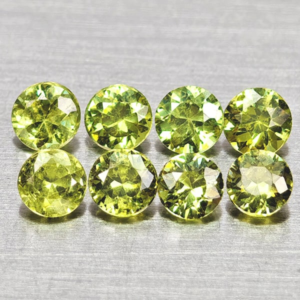 Natural Yellowish Green Demantoid Garnet 0.72 Ct. 8 Pcs Round Diamond Cut 2.5 Mm Gemstones from: Product ID: 802936792 Product Name: Natural Demantoid Weight: 0.72 CT. Size: 2.5 x 2.5 x 1.7 MM. Shape: Round Diamond Cut Color: Yellowish Green Clarity:VSI Luster: Good Gems Origin: Madagascar Treatm