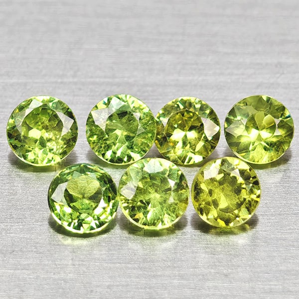 Natural Yellowish Green Demantoid Garnet 0.96 Ct. 7 Pcs Round Diamond Cut 3.1 Mm Gemstones From (1 of 3)