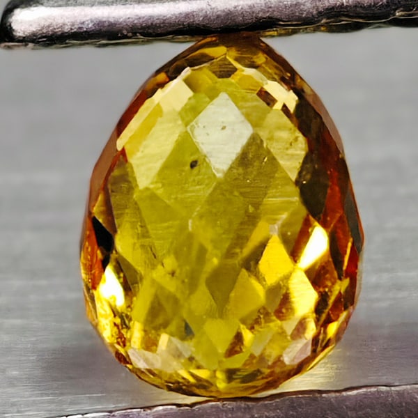 Natural Yellow Sapphire 0.48 Ct. Briolette Shape 4.5 x 3.3 Mm Gemstone From Thailand (1 of 3)
