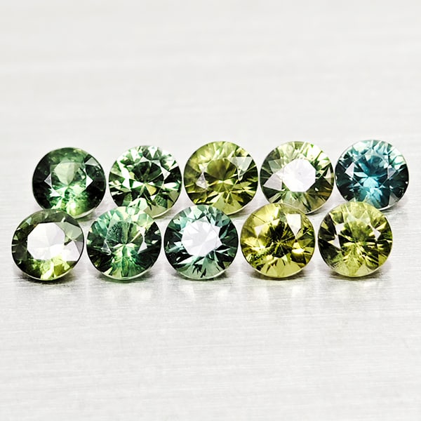 Natural Green Sapphire 1.45 Ct. 10 Pcs Round Diamond Cut Gemstones From Thailand: Product ID: 806162481 Product Name: Natural Green Sapphire Weight: 1.45 CT. Size: 3.2 x 3.2 x 1.9 to 3.1 x 3.1 x 2.1 MM. Shape: Round Diamond Cut Color: Green Clarity:VSI Luster: Good Gems Origin: Tha