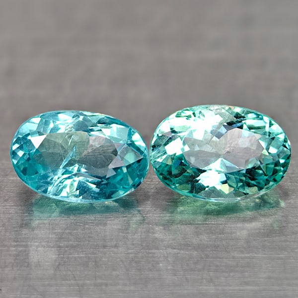 Natural Neon Blue Paraiba Color Apatite 1.07 Ct. 2 Pcs Oval Shape 6.1 x 4.3 Mm Gemstones From: Product ID: 800613615 Product Name: Natural Apatite Weight: 1.07 CT. Size: 6.1 x 4.3 x 3.1 MM. Shape: Oval Color: Neon Blue Clarity:VSI Luster: Good Gems Origin: Tanzania Treatment: Unheated Crystal S