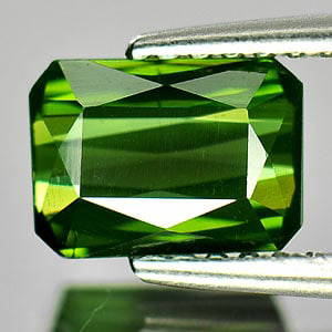 Natural Green Tourmaline 1.03 Ct. VVS Octagon Shape 7.3 x 5.3 Mm Gemstone From Nigeria: Product ID: 807236955 Product Name: Natural Tourmaline Weight: 1.03 CT. Size: 7.3 x 5.3 x 3 MM. Shape: Octagon Color: Green Clarity:VVS Luster: Good Gems Origin: Nigeria Treatment: Unheated Crystal St
