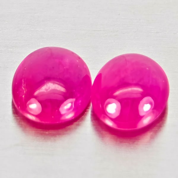Natural Pink Red Jonson Ruby 0.91 Ct. 2 Pcs Oval Cabochon Shape 5 x 3.9 Mm Gemstones From Mozambique (1 of 3)