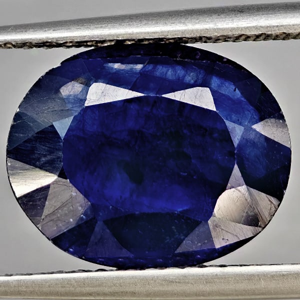 Natural Blue Sapphrie 5.11 Ct. Oval Shape 12 x 9.7 Mm Gemstone from Madagascar: Product ID: 806012215 Product Name: Natural Blue Sapphire Weight: 5.11 CT. Size: 12 x 9.7 x 4.5 MM. Shape: Oval Color: Blue Clarity:SI1 Luster: Good Gems Origin: Madagascar Treatment: Heated (Lead-gla