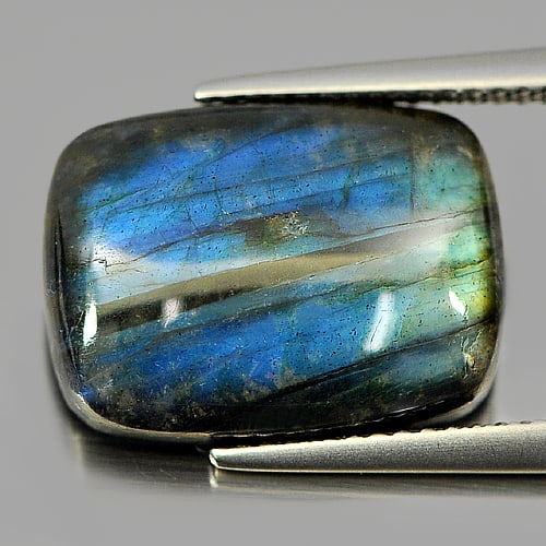 Natural Multi Color Blue Labradorite Doublet 8.88 Ct. Baguette Cabochon Shape 15.9 x 11.8 Mm: Product ID: 804301189 Product Name: Natural Labradorite Weight: 8.88 CT. Size: 15.9 x 11.8 x 4.7 MM. Shape: Baguette Cabochon Color: Multi-Color Clarity:Opaque Luster: Iridescent Gems Origin: Canada T