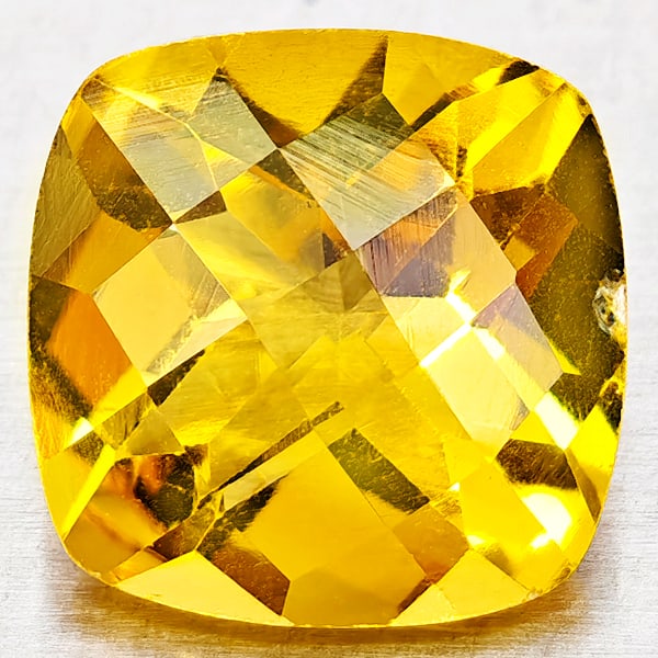 Natural Yellow Citrine 3.55 Ct. Cushion Checkerboard Cut 10.1 Mm. Gemstone From Brazil: Product ID: 801815143 Product Name: Natural Citrine Weight: 3.55 CT. Size: 10.1 x 10.1 x 6.5 MM. Shape: Cushion Checkerboard Cut Color: Yellow Clarity:VVS - VSI Luster: Good Gems Origin: Brazil Treatm