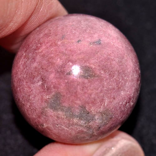 Natural Pink Rhodonite 144.63 Ct. Round Cabochon Shape 25 Mm. Gemstone From Australia: Product ID: 807804678 Product Name: Natural Agate Weight: 144.63 CT. Size: 25 x 25 MM. Shape: Round Cabochon Color: Pink Clarity:Opaque Luster: Good Gems Origin: Australia Treatment: Unheated Crystal 