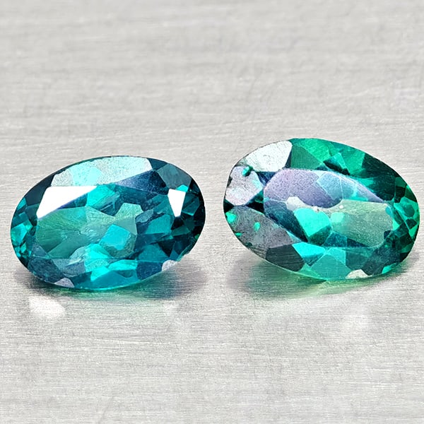 Natural Bluish Green Topaz 1.00 Ct. 2 Pcs. Oval Shape 6 x 4.1 Mm. Gemstones From Brazil: Product ID: 807168067 Product Name: Natural Topaz Weight: 1.00 CT. Size: 6 x 4.1 x 3 MM. Shape: Oval Color: Bluish Green Clarity:VSI Luster: Good Gems Origin: Brazil Treatment: Treated Crystal Structu