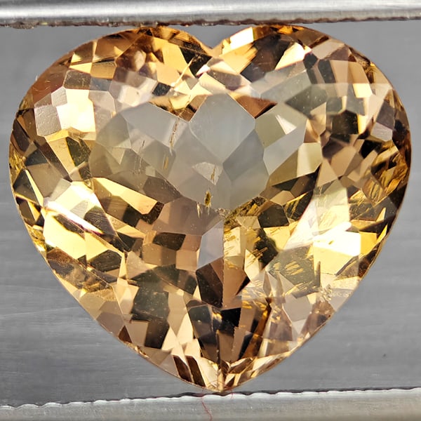 Natural Imperial Topaz 10.77 Ct. Heart Shape 14.2 x 13 Mm Gemstone From Brazil (1 of 3)