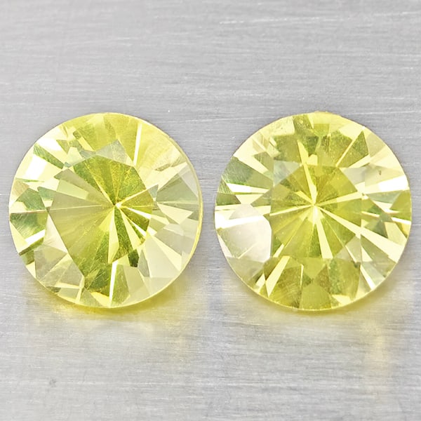 Natural Yellow Lemon Quartz 3.40 Ct. 2 Pcs Round Diamond Cut 8.1 Mm Gemstone From Brazil: Product ID: 805530158 Product Name: Natural Quartz Weight: 3.40 CT. Size: 8.1 x 8.1 x 5.2 MM. Shape: Round Diamond Cut Color: Yellow Lemon Clarity:VSI Luster: Good Gems Origin: Brazil Treatment: Unhea