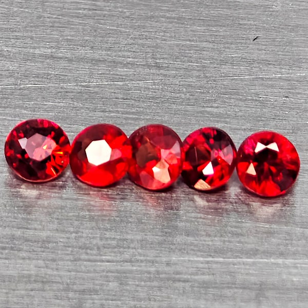 Natural Orangish Red Songea Sapphire 0.58 Ct. 5 Pcs Round Diamond Cut 2.8 Mm Gemstones From Tanzania: Product ID: 806162831 Product Name: Natural Red Sapphire Weight: 0.58 CT. Size: 2.8 x 2.8 x 2.2 MM. Shape: Round Diamond Cut Color: Orangish Red Clarity:SI1 Luster: Good Gems Origin: Tanzania Treatmen