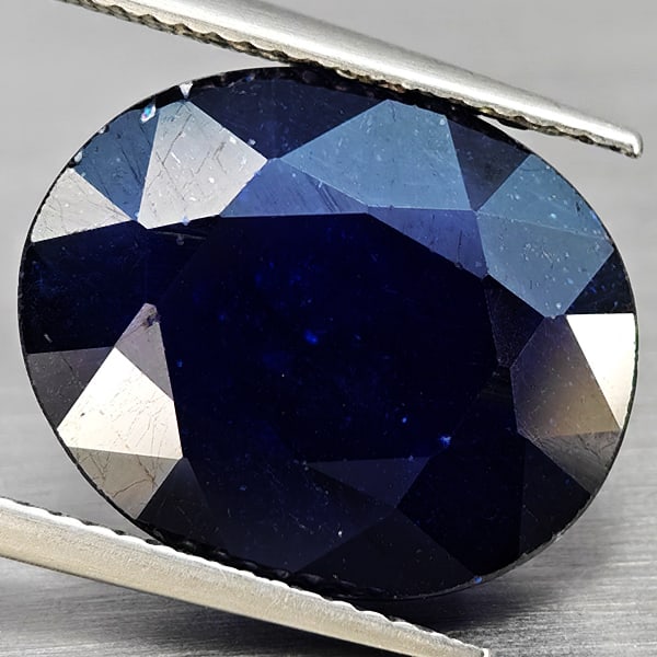 Natural Blue Sapphire 13.56 Ct. Oval Shape 16.1 x 13.3 Mm Gemstone From Madagascar: Product ID: 806012206 Product Name: Natural Blue Sapphire Weight: 13.56 CT. Size: 16.1 x 13.3 x 7 MM. Shape: Oval Color: Blue Clarity:SI1 Luster: Good Gems Origin: Madagascar Treatment: Heated (Lead-g