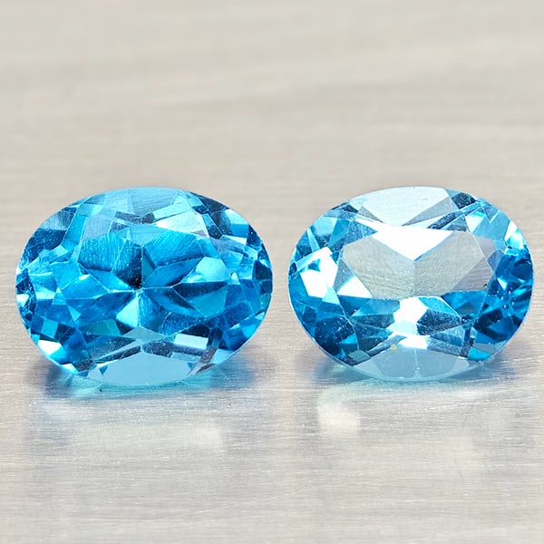 Natural Swiss Blue Topaz 3.64 Ct. 2 Pcs Round Shape 8.2 x 6.3 Mm Gemstones From Brazil: Product ID: 807168122 Product Name: Natural Blue Topaz Weight: 3.64 CT. Size: 8.2 x 6.3 x 5.1 MM. Shape: Round Shape Color: Swiss Blue Clarity:VSI Luster: Good Gems Origin: Brazil Treatment: Treated C