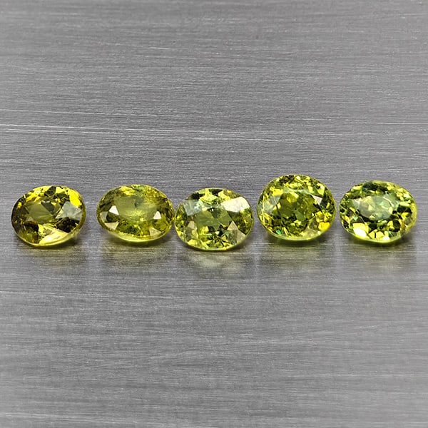 Natural Green Demantiod Garnet 1.64 Ct. 5 Pcs Oval Shape 4.3 x 3.3 Mm Gemstones From Madagascar (1 of 3)