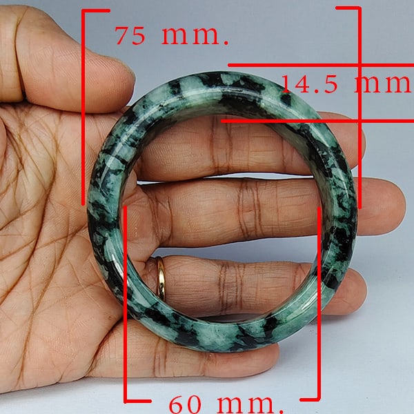 Natural Mutil Color Jade Bangle 350.40 Ct. Diameter 60 Mm Gemstone from Thailand: Product ID: 819816149 Product Name: Natural Gemstones Weight: 350.40 CT. Size: 75 x 60 x 14.5 MM. Shape: Round Color: Multi-Color Clarity:Opaque Luster: Good Gems Origin: Thailand Treatment: Unheated
