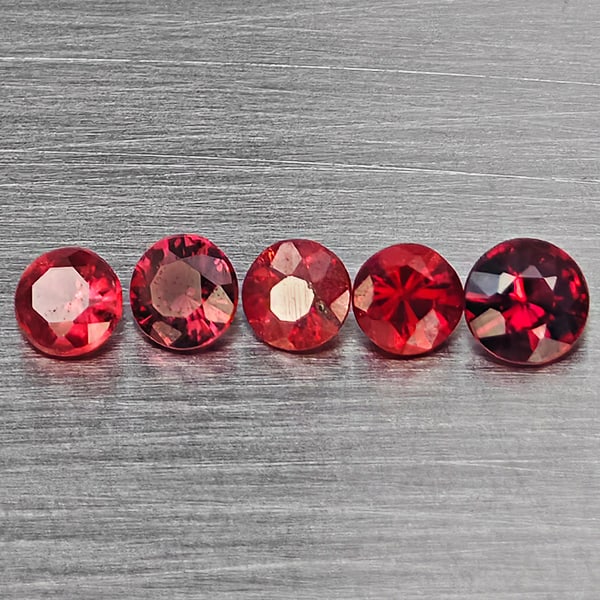 Natural Orangish Red Songea Sapphire 0.58 Ct. 5 Pcs Round Diamond Cut 2.5 Mm Gemstones From Tanzania: Product ID: 806162810 Product Name: Natural Red Sapphire Weight: 0.58 CT. Size: 2.5 x 2.5 x 1.8 MM. Shape: Round Diamond Cut Color: Orangish Red Clarity:SI1 Luster: Good Gems Origin: Tanzania Treatmen