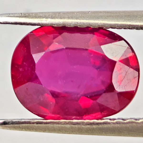 Natural Purplish Red Ruby 2.20 Ct. Oval Shape 9.1 x 6.9 Mm Gemstone From Madagascar (1 of 3)
