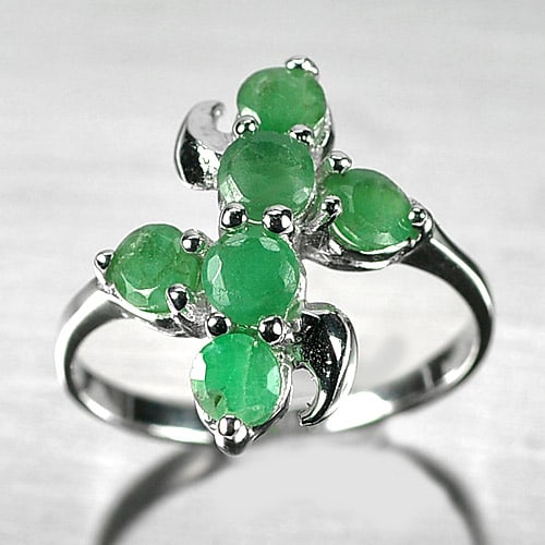Natural Green Emerald 925 Sterling Silver Ring Jewelry 2.63 G. Size 7.5 (1 of 3)