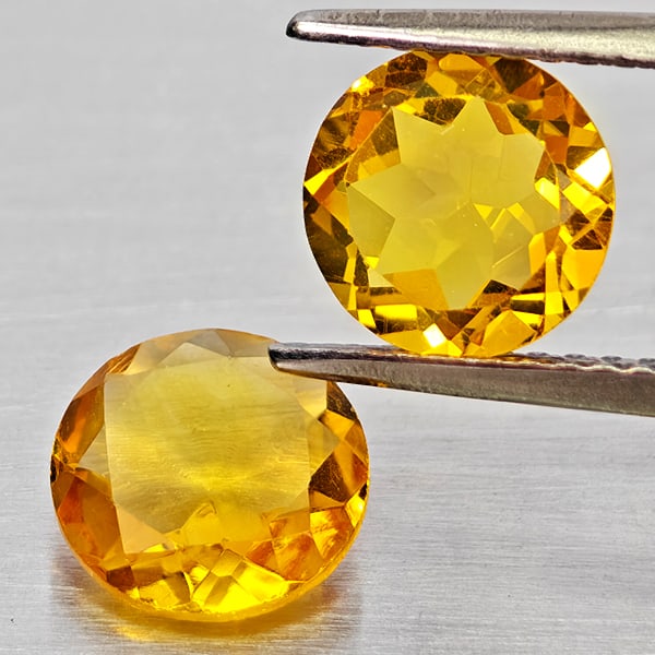 Natural Yellow Citrine 2.25 Ct. 2 Pcs Round Shape 7 Mm Gemstones From Brazil: Product ID: 801815353 Product Name: Natural Citrine Weight: 2.25 CT. Size: 7 x 7 x 4 MM. Shape: Round Shape Color: Yellow Clarity:VSI - SI1 Luster: Good Gems Origin: Brazil Treatment: Unheated Crystal