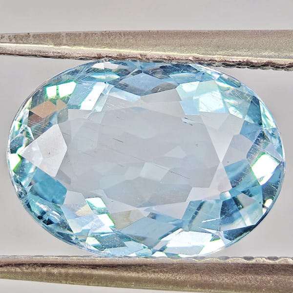Natural Baby Blue Aquamarine 1.91 Ct. Oval Shape 9.6 x 7.2 Mm Gemstone From Brazil: Product ID: 800812429 Product Name: Natural Gemstones Weight: 1.91 CT. Size: 9.6 x 7.2 x 4.1 MM. Shape: Oval Shape Color: Baby Blue Clarity:VSI Luster: Good Gems Origin: Brazil Treatment: Unheated Cry