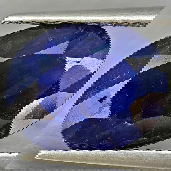 Natural Blue Sapphire 4.11 Ct. Oval Shape 11.3 x 9.2 Mm Gemstone from Madagascar: Product ID: 806012325 Product Name: Natural Blue Sapphire Weight: 4.11 CT. Size: 11.3 x 9.2 x 4.3 MM. Shape: Oval Color: Blue Clarity:SI1 Luster: Good Gems Origin: Madagascar Treatment: Heated (Lead-g