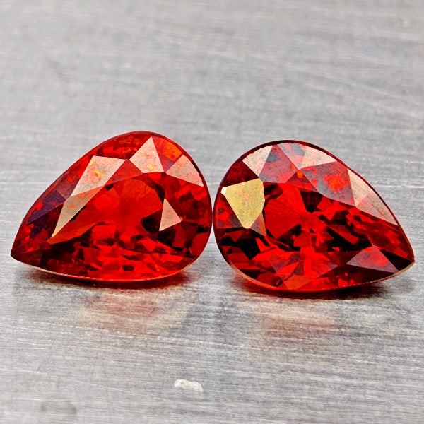 Natural Orange Red Spessartine Garnet 1.68 Ct. 2 Pcs Pear Shape 6.7 x 4.8 Mm Gemstones From Namibia: Product ID: 802937166 Product Name: Natural Garnet Weight: 1.68 CT. Size: 6.7 x 4.8 x 3.4 MM. Shape: Pear Color: Orange Red Clarity:VVS Luster: Good Gems Origin: Namibia Treatment: Unheated Crystal St